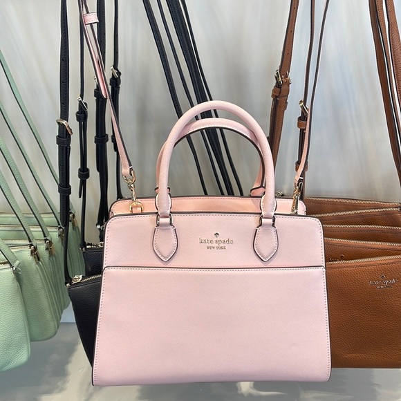 Kate Spade Madison Saffiano Leather Medium Satchel
COLOR:
Conch Pink
NWT - Picture 3 of 16